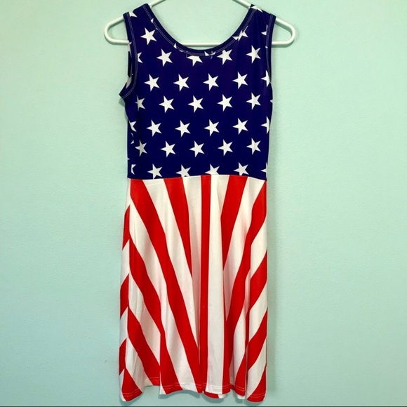 🎉 NWT Beautiful Patriotic Dress Size Small - Picture 4 of 7
